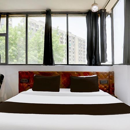 Super Hotel O Mp Nagar Near Rachna Tower Бопал Екстериор снимка