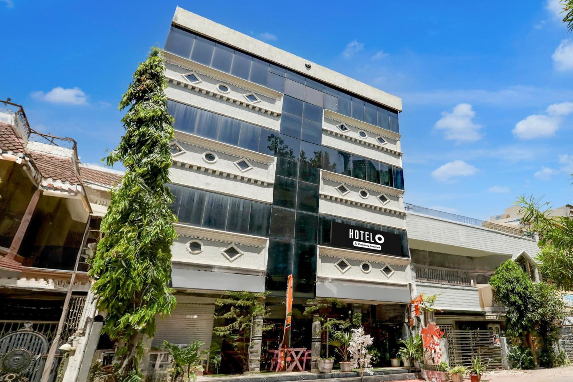 Super Hotel O Mp Nagar Near Rachna Tower Бопал Екстериор снимка